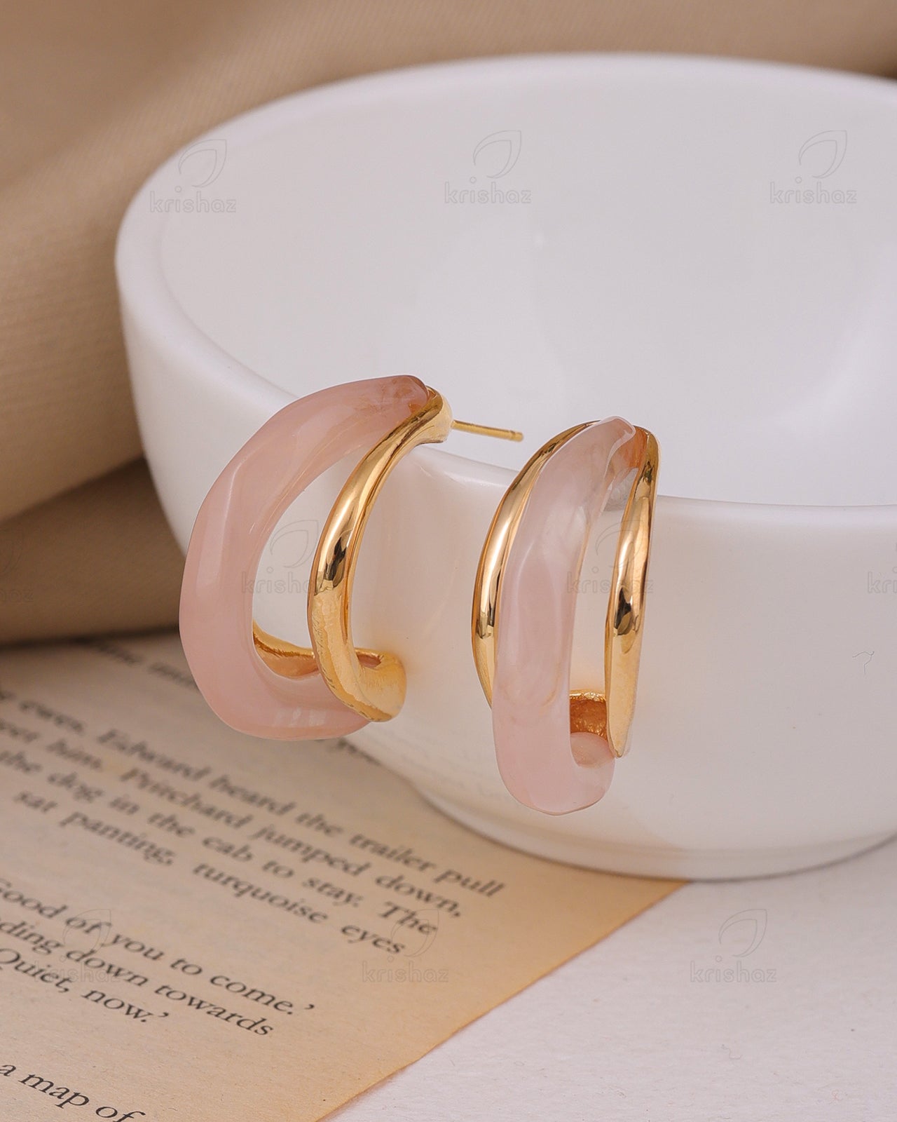Ashton Fashionable Stud Earrings