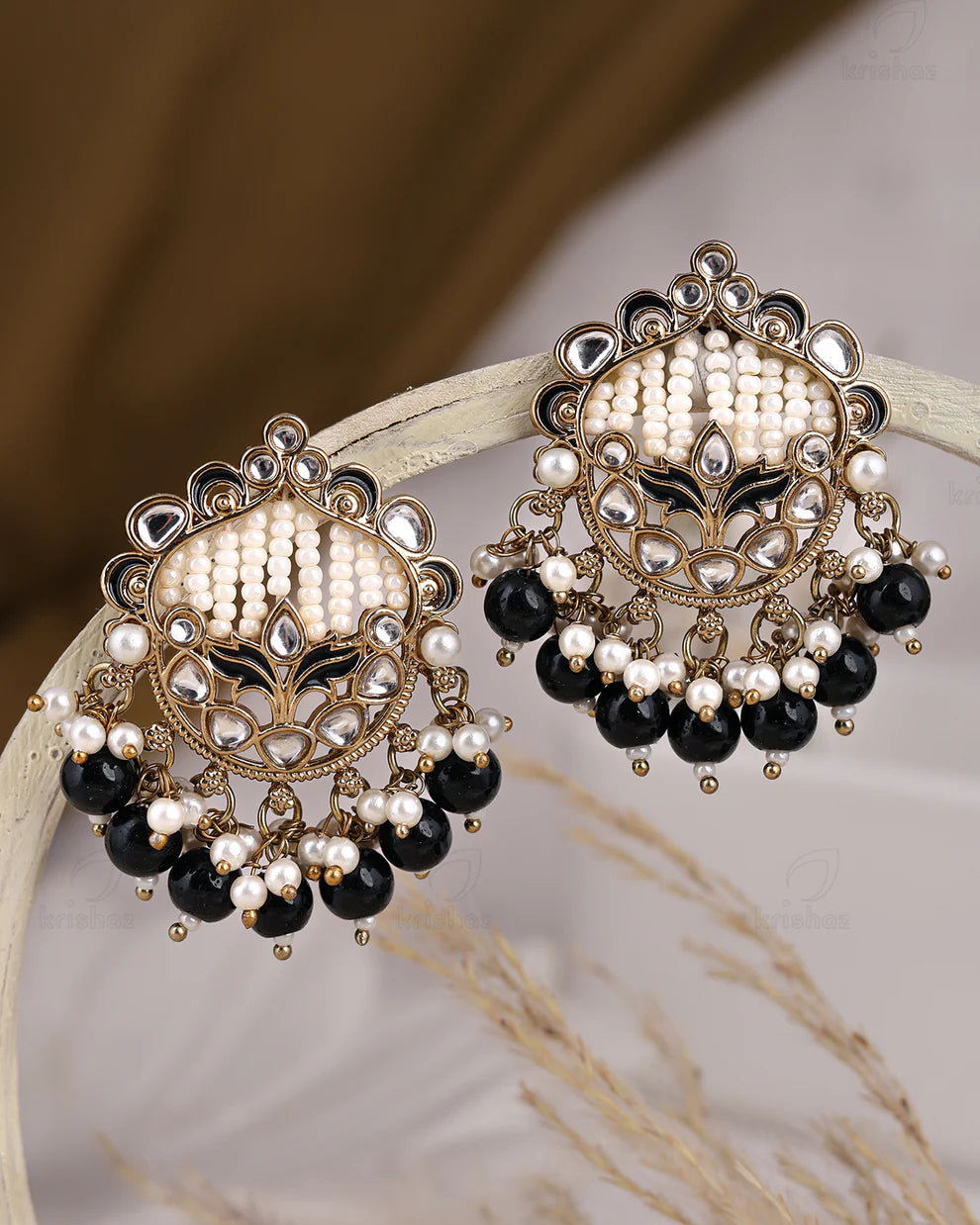 Usha Kundan Stud Earrings