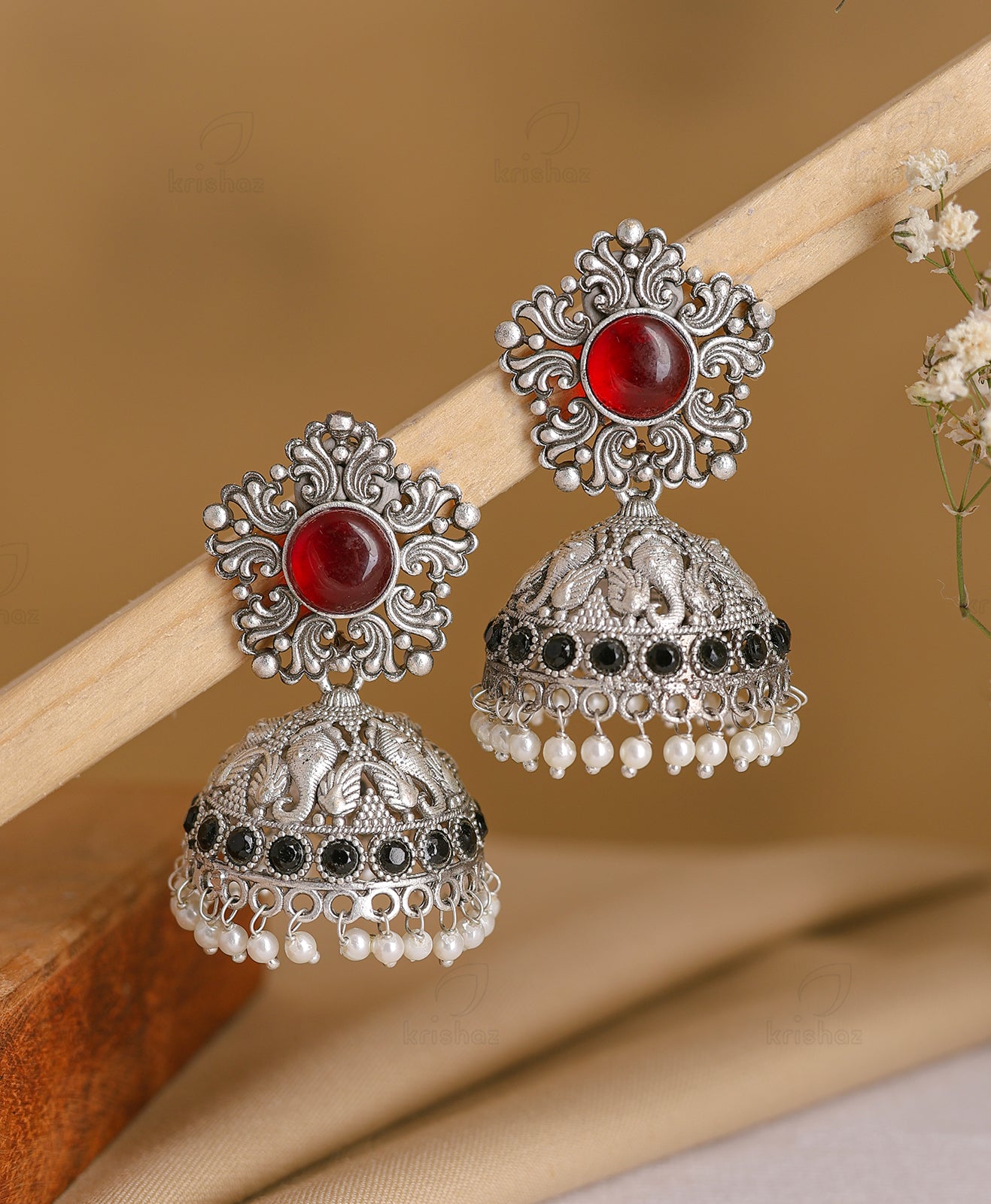 Ditya Jhumki Earrings