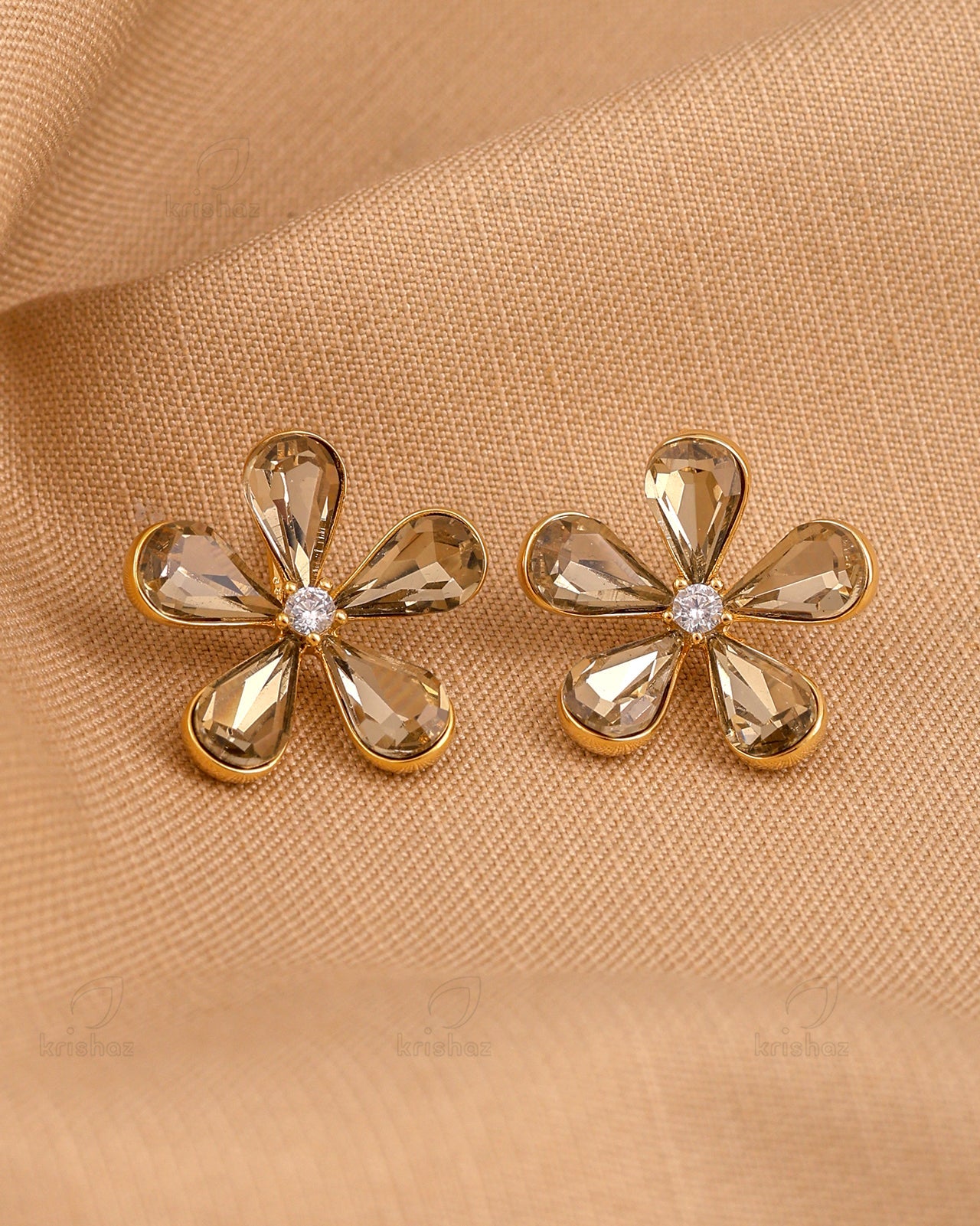 Blossom Bliss Fashionable Stud Earrings