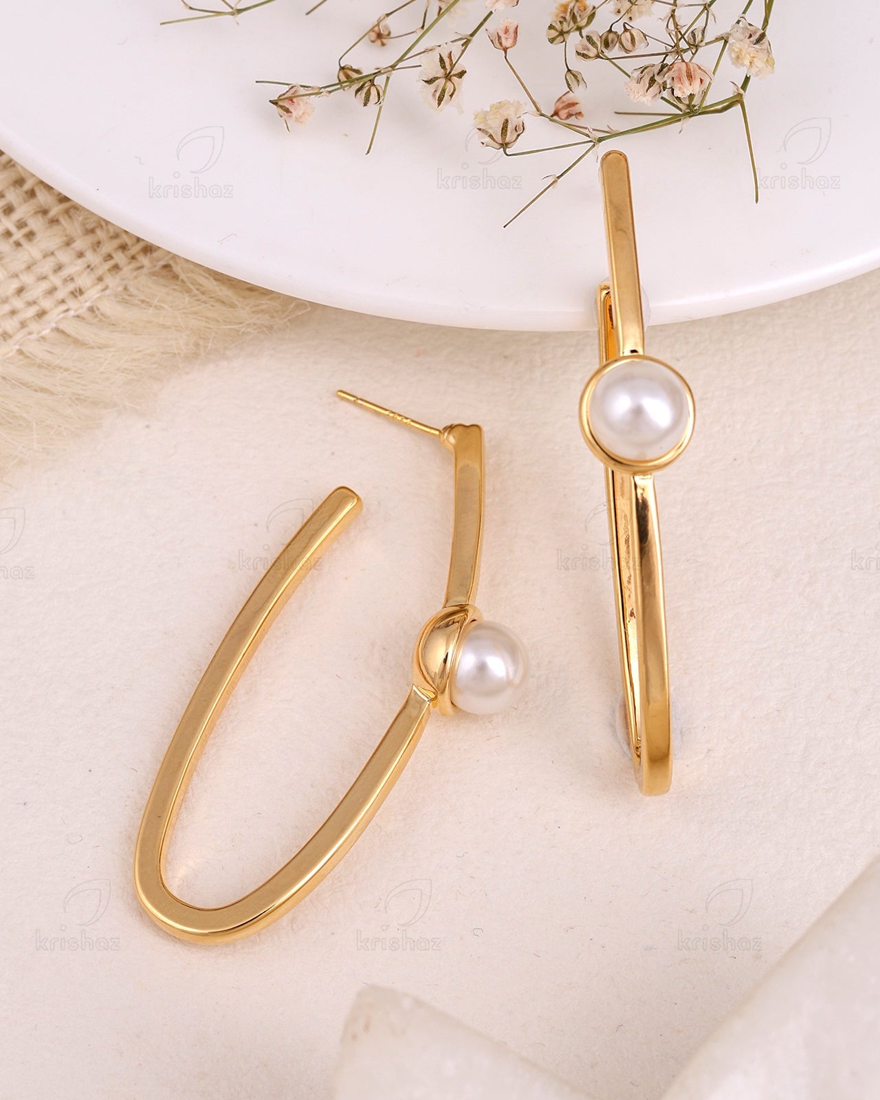 Kinsley Fashionable Dangler Earrings