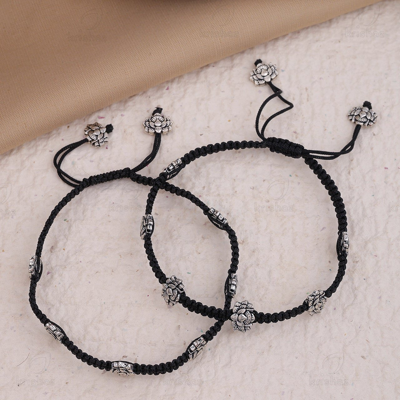 Kamal Thread Anklets