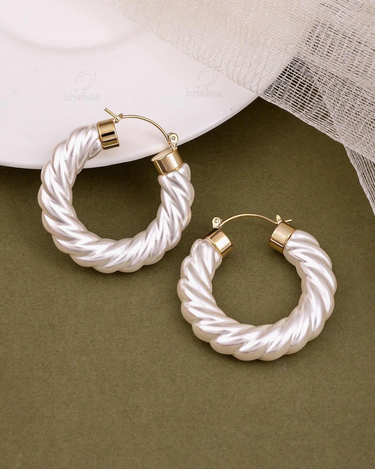 Mckenzie Fashionable Hoop Earrings