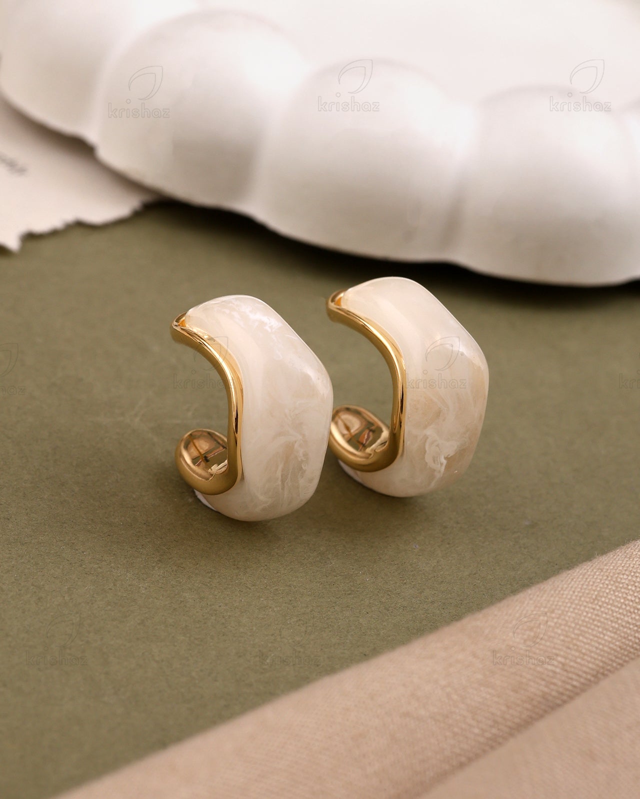 Elite Asymmetric Fashionable Hoop Earrings