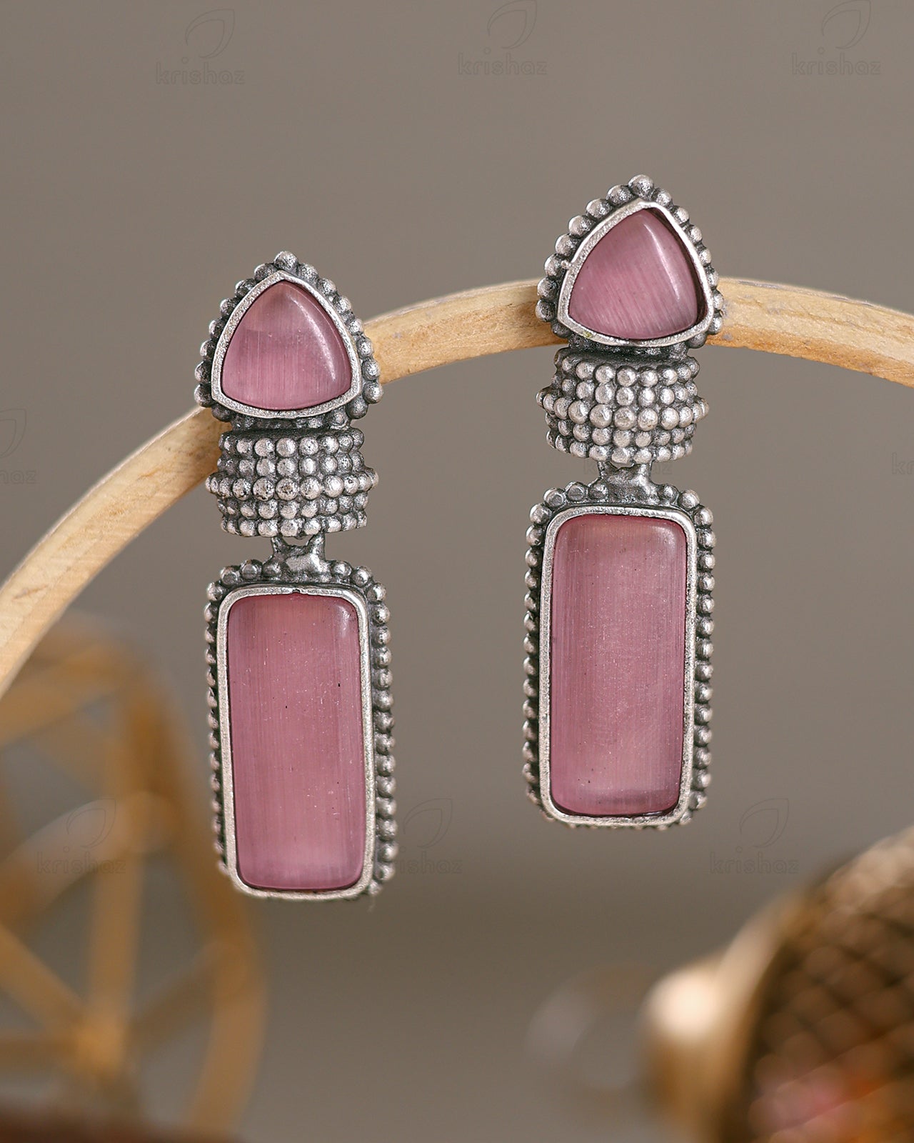 Arya Dangler Earrings - wxo