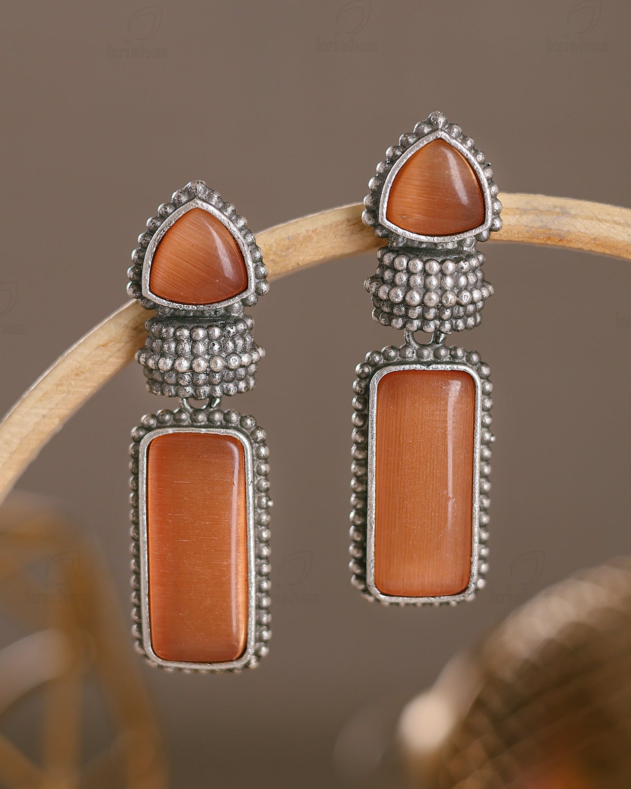 Arya Dangler Earrings - wxo
