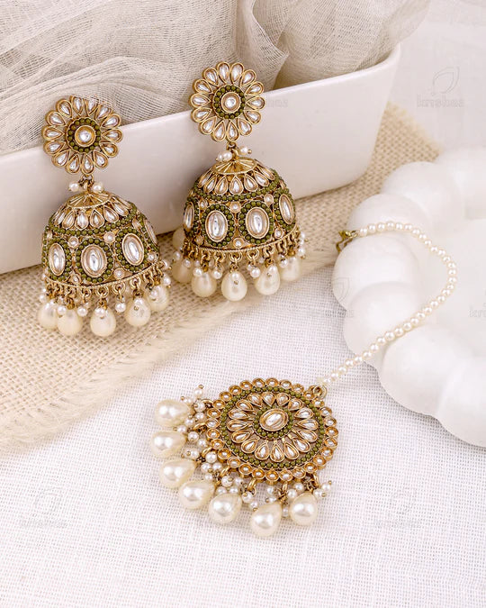 Samira Pakistani Kundan Jhumki Earrings With Mangtika