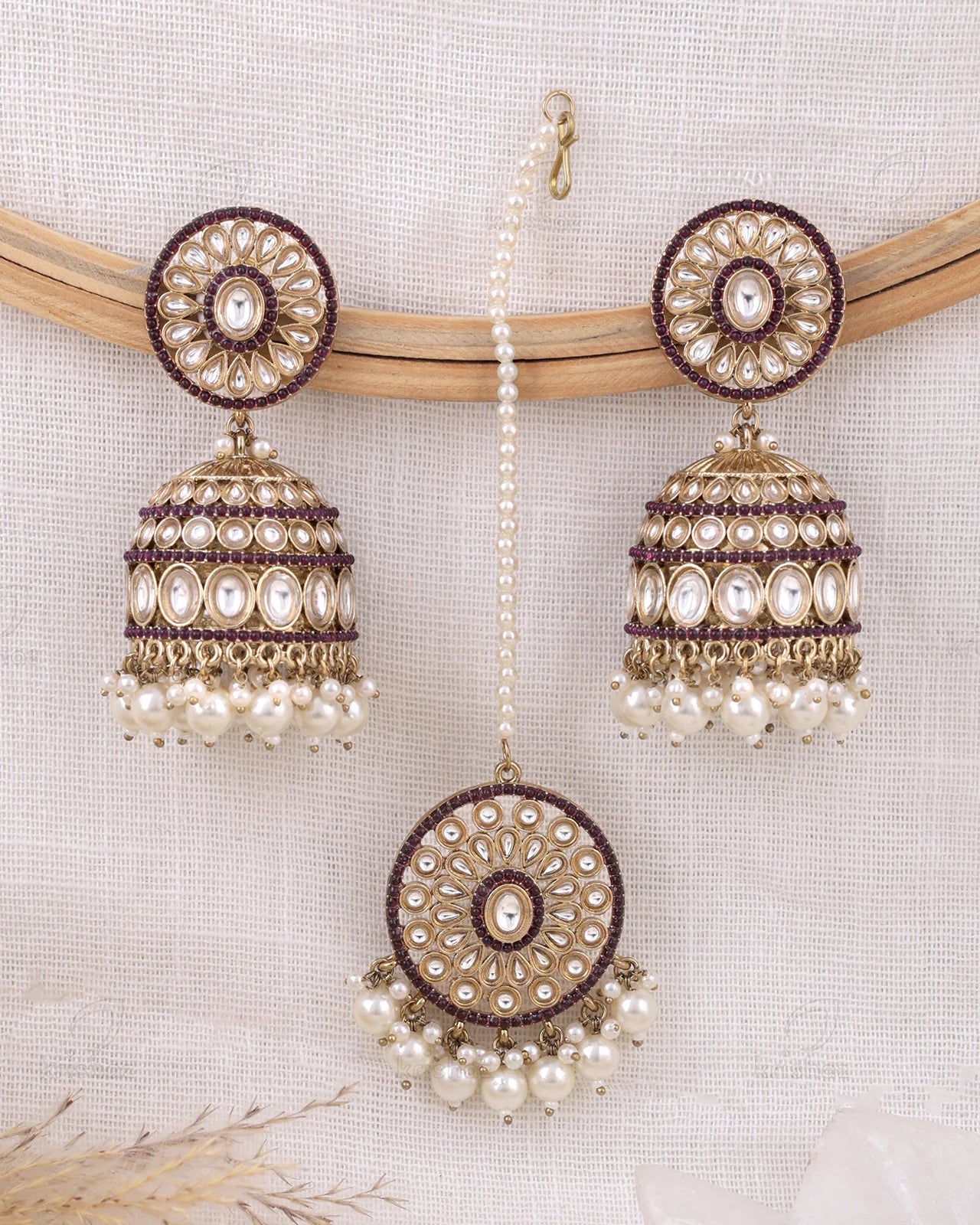 Anabia Pakistani Kundan Jhumki Earrings With Mangtika