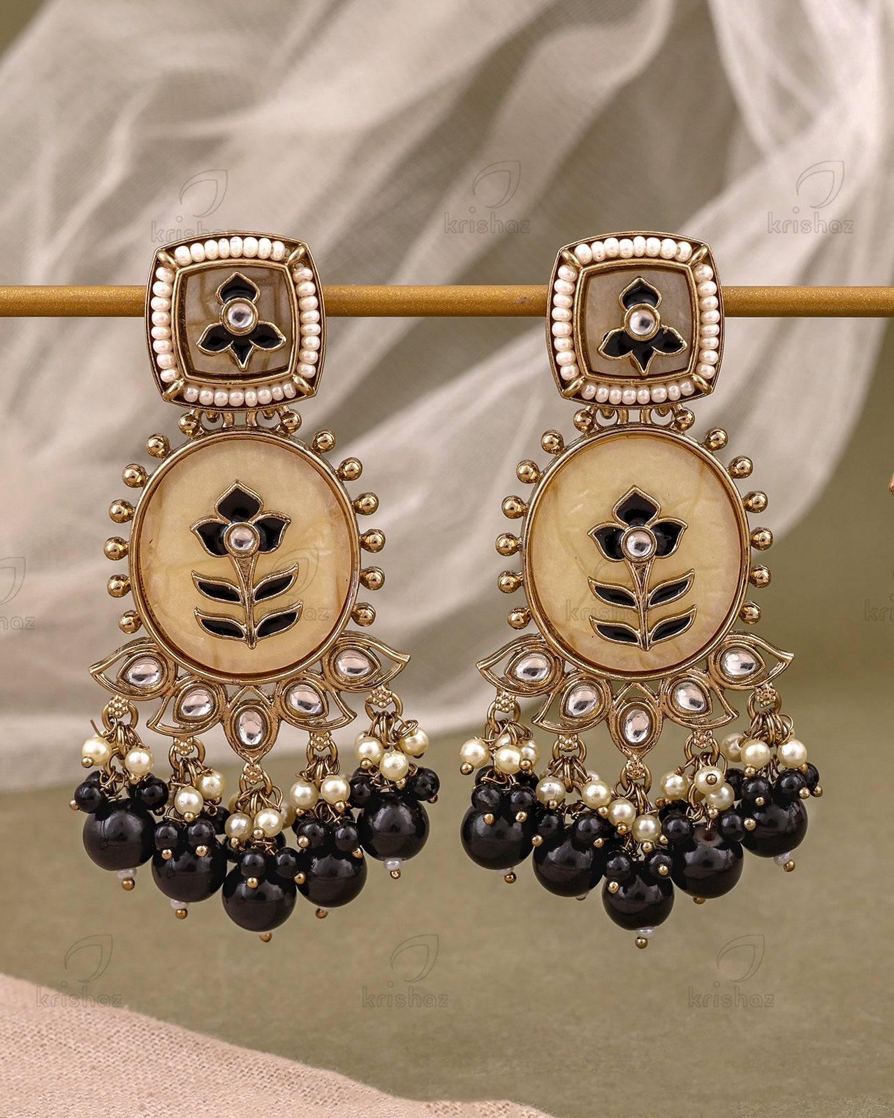 Nalini Kundan Dangler Earrings