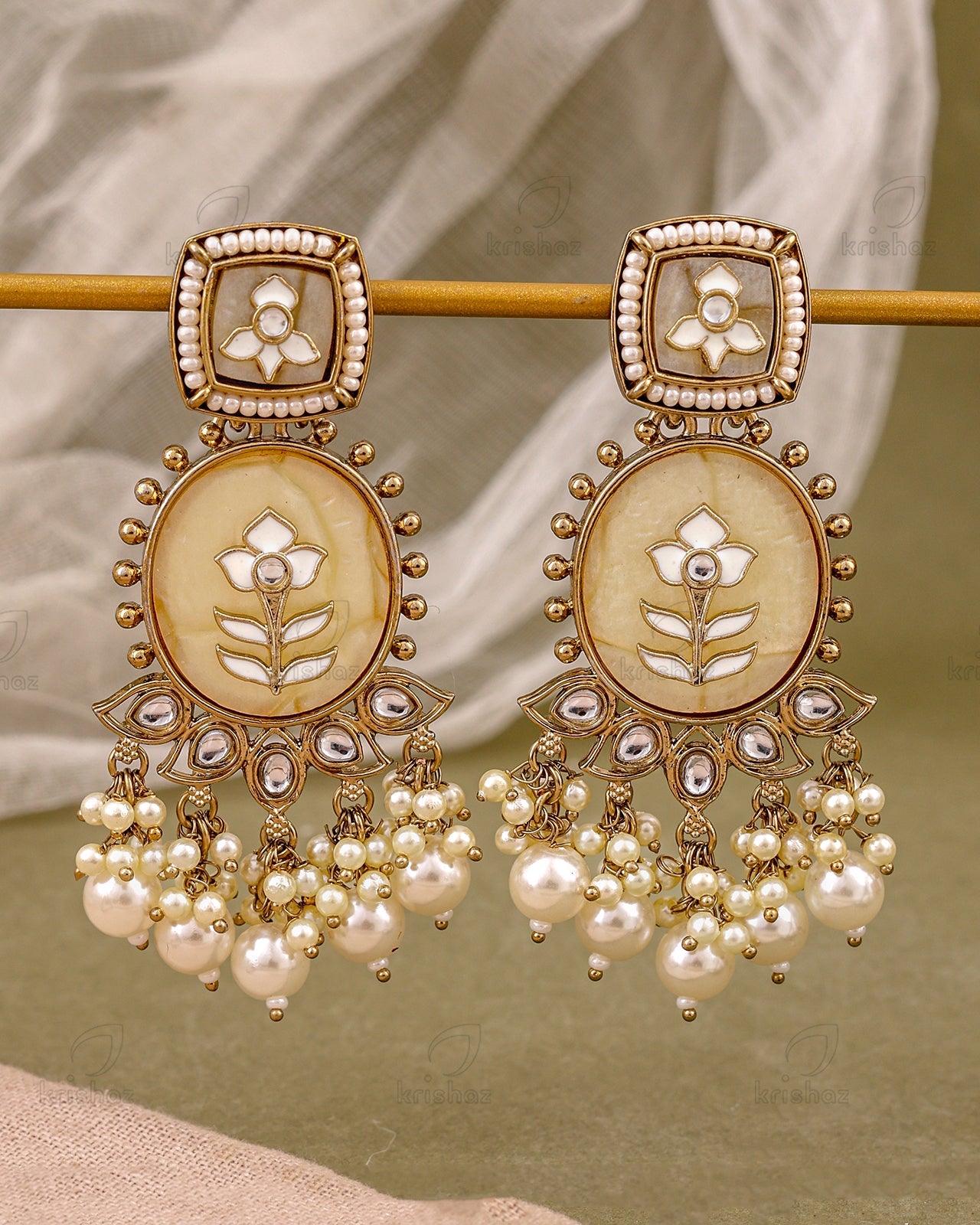 Nalini Kundan Dangler Earrings