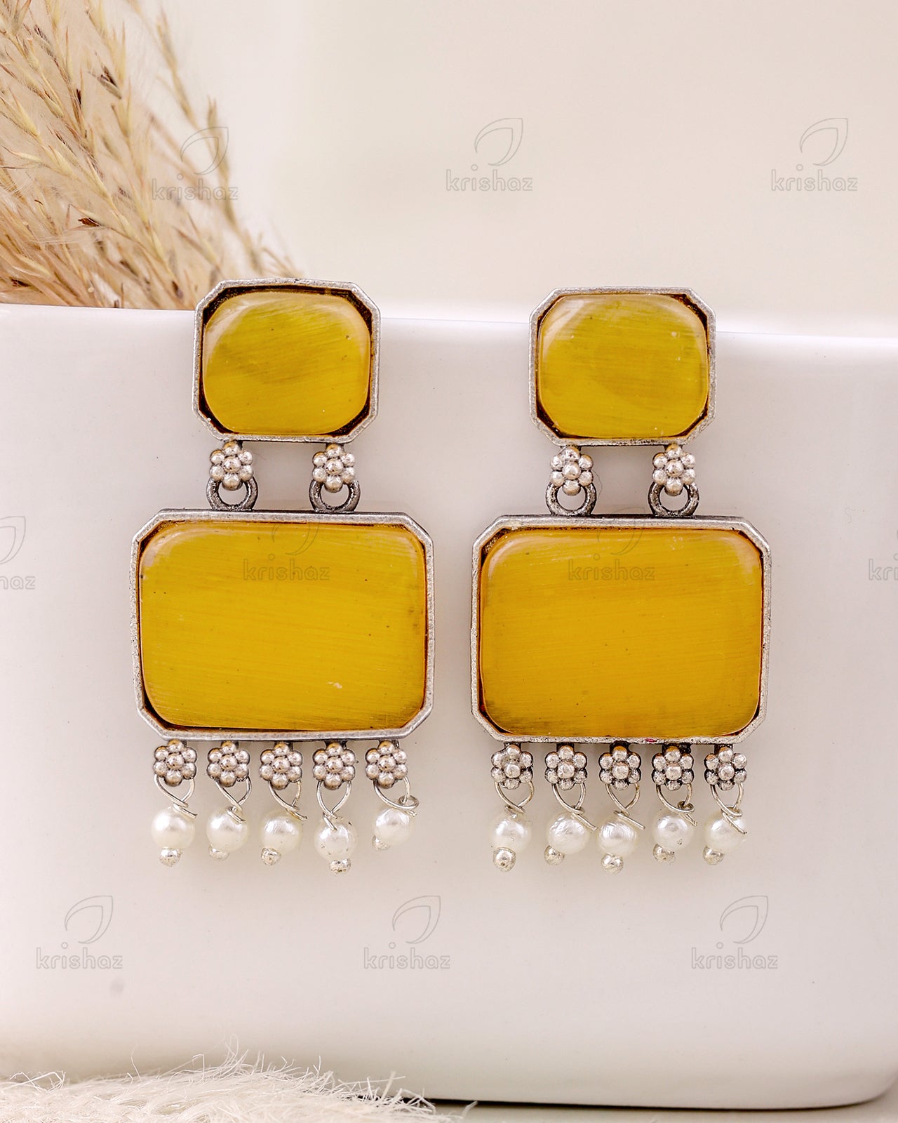 Sashwat Dangler Earrings