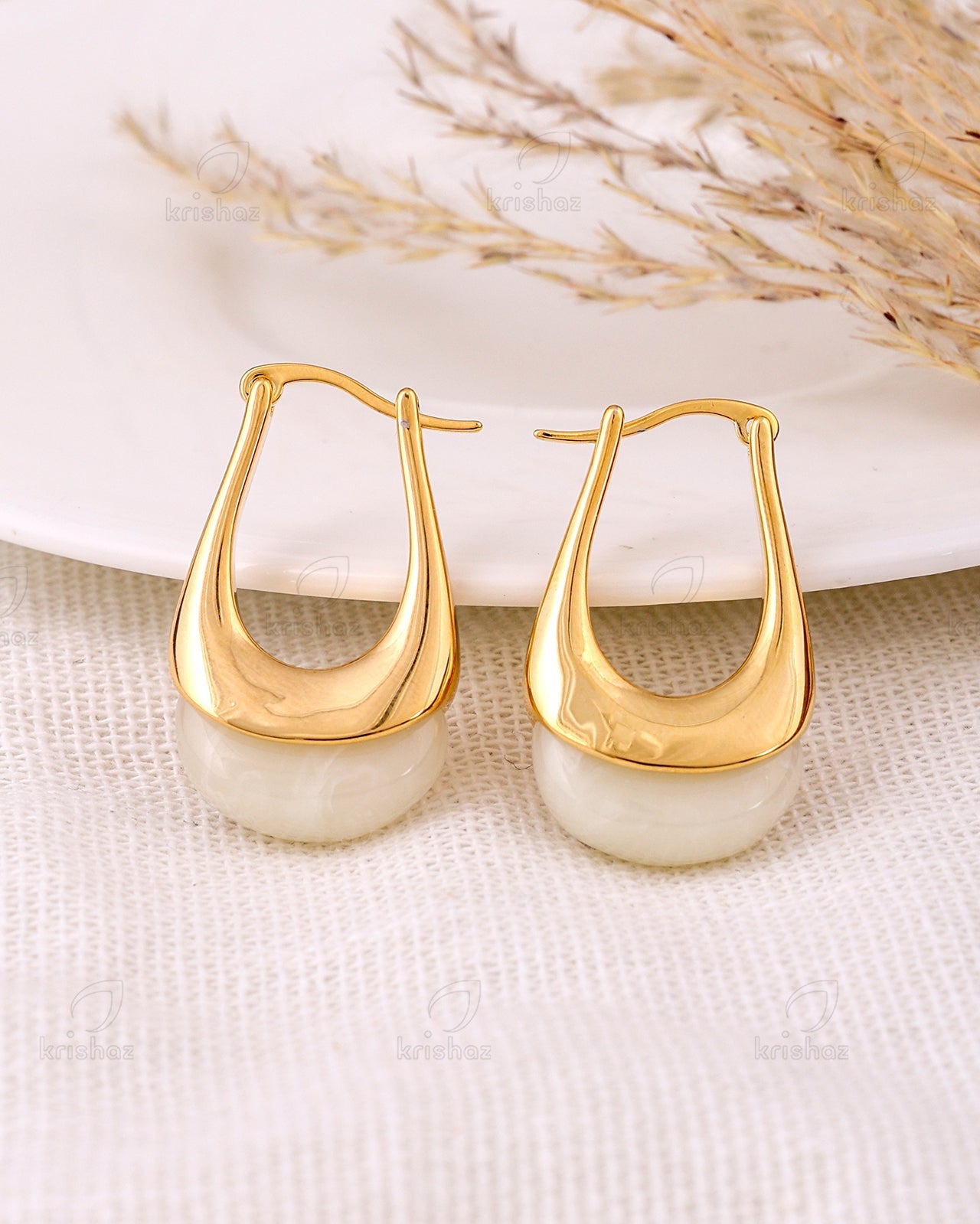 Rowan Fashionable Hoop Earrings