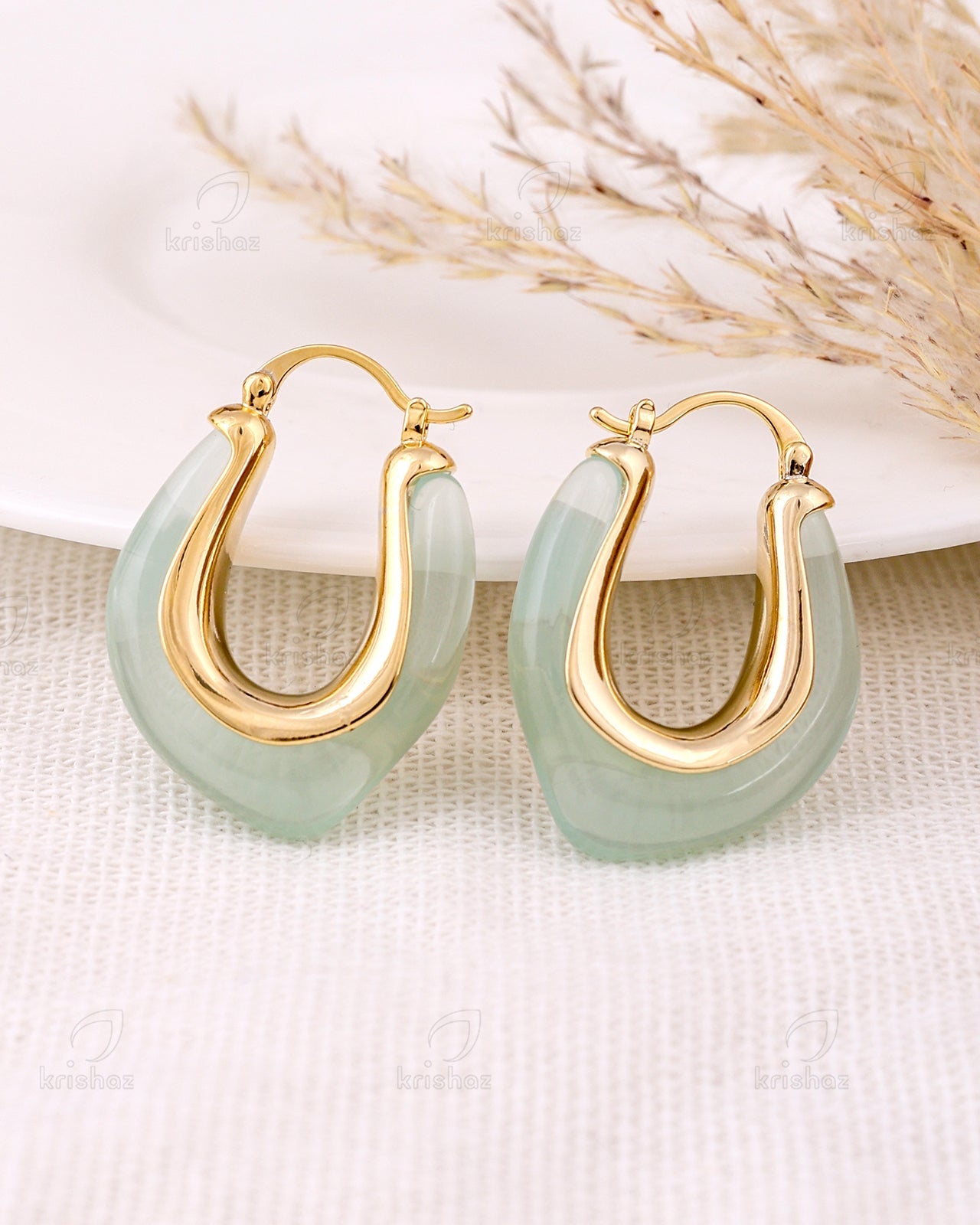 Dorimi Fashionable Hoop Earrings