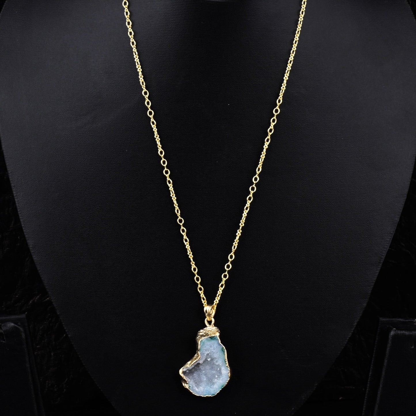 Natural Stone Pendant Natural Stone Pendant Charm With Figure 8 Chains