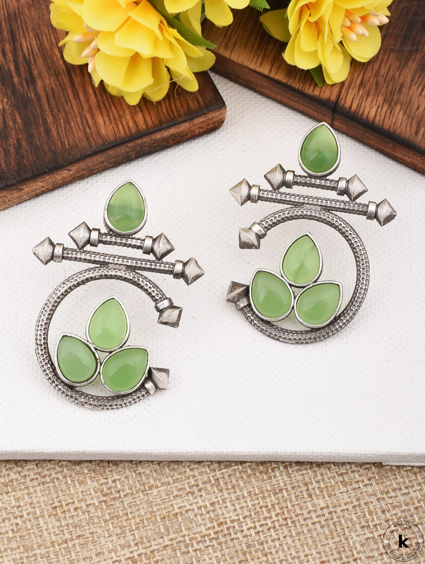 Aadhya Circular Stud Earrings - wxo