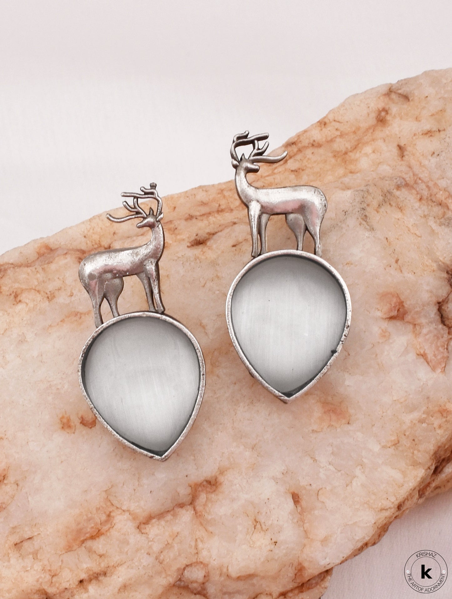 Deer Drop Stud Earrings - wxo