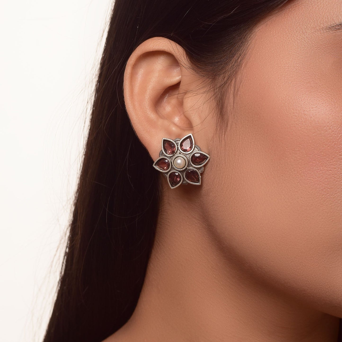 Nishi Stud Earrings