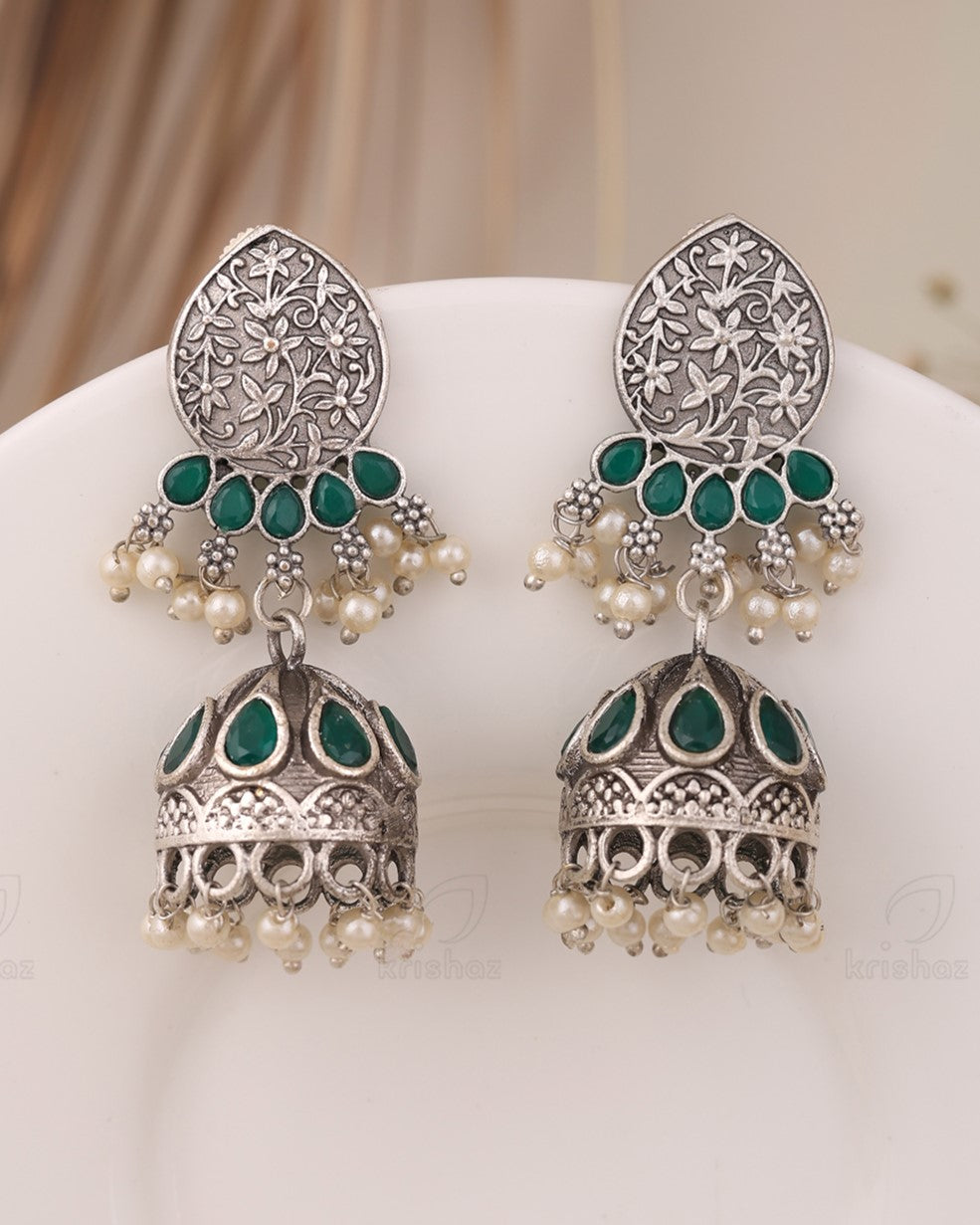 Jaanvi Jhumki Earrings