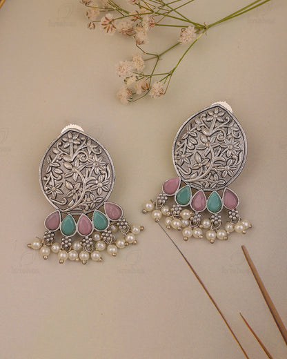 Aarzoo Stud Earrings