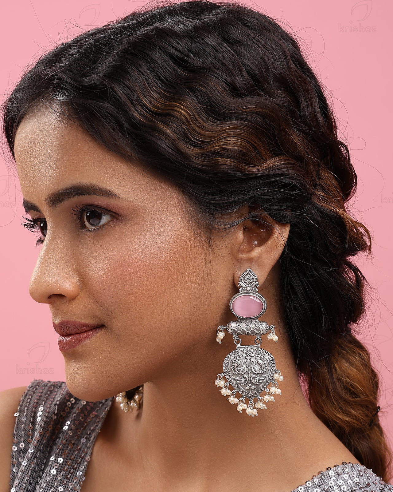 Kadambari Dangler Earrings - wxo