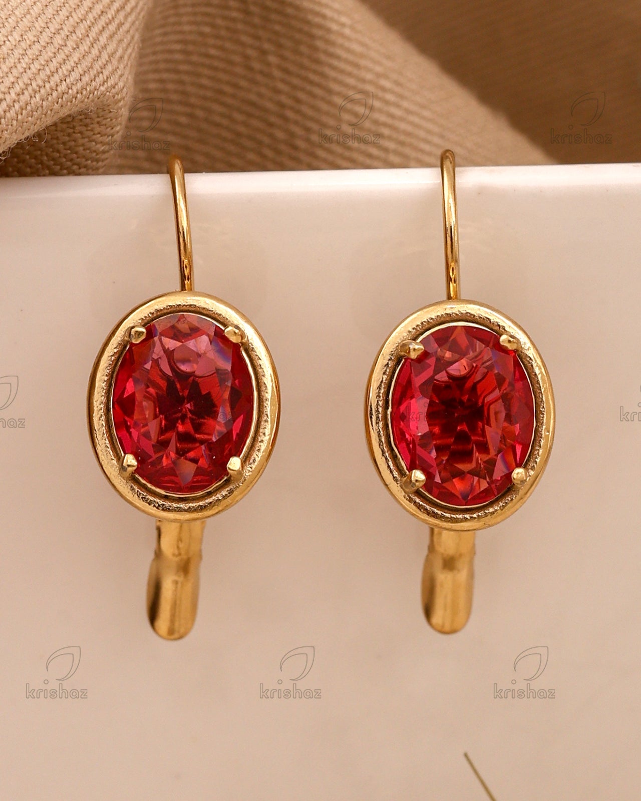 Lexie Fashionable Hoop Earrings