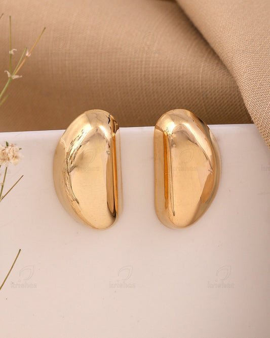 Greta Fashionable Stud Earrings