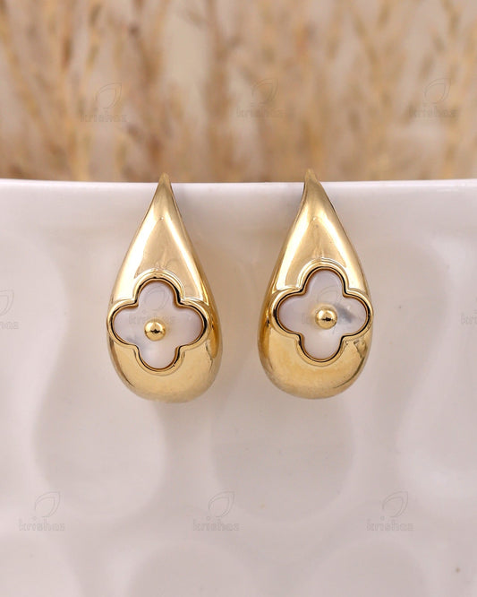 River Fashionable Dangler Earrings