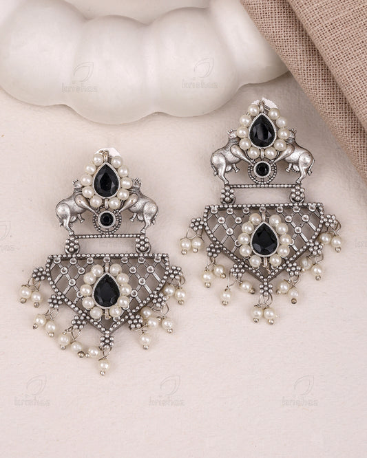 Amar Dangler Earrings