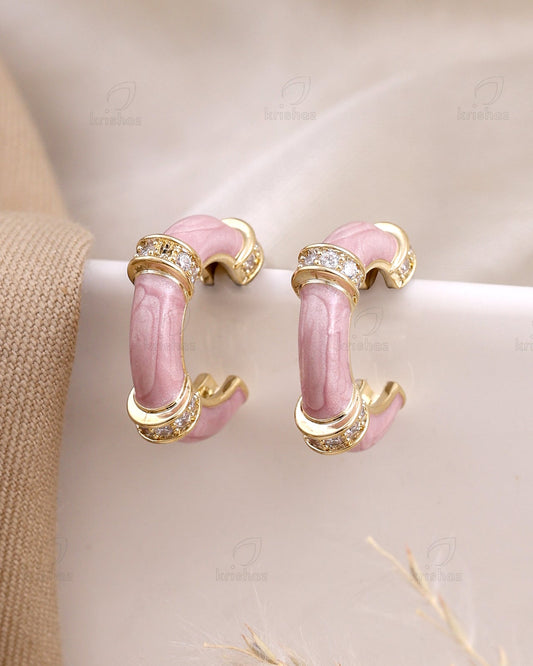 Sira Fashionable Stud Earrings