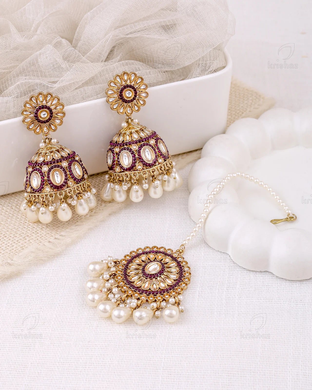 Samira Pakistani Kundan Jhumki Earrings With Mangtika