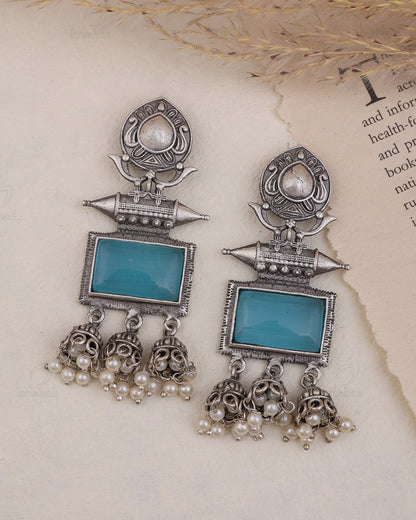 Maanya Dangler Earrings - wxo