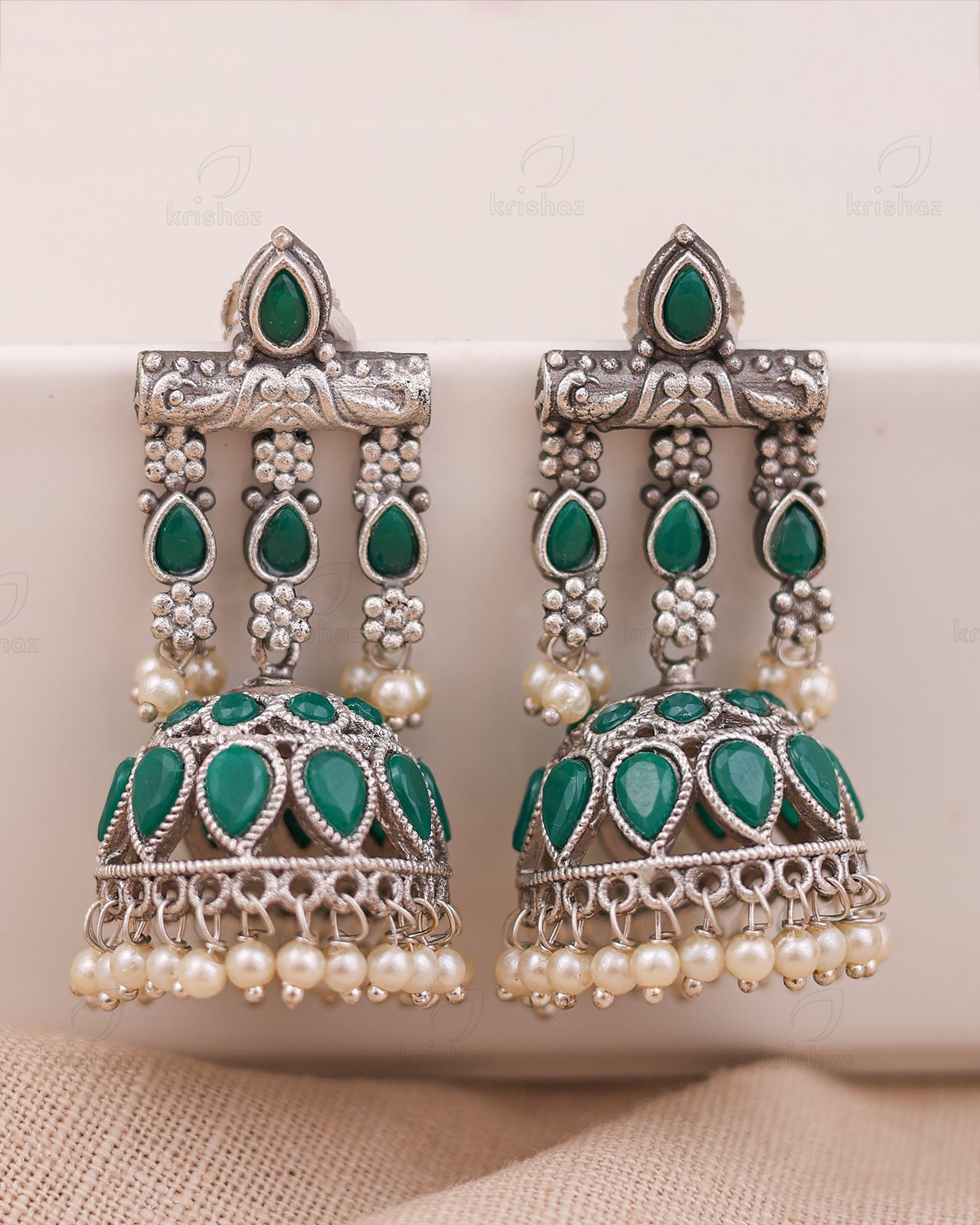 Meera Jhumki Earrings - wxo