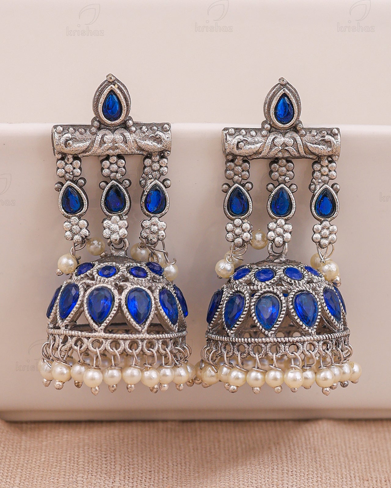 Meera Jhumki Earrings - wxo