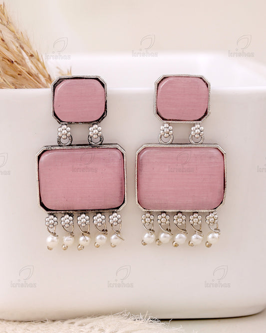 Sashwat Dangler Earrings