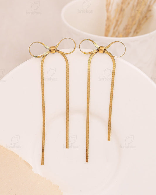 Cutie Bow Fashionable Dangler Earrings