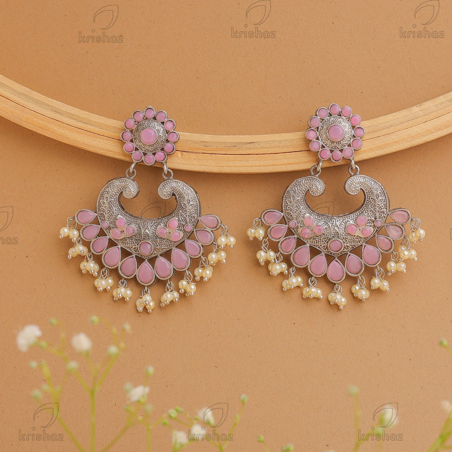 Saanjh Floral Dangler Earrings