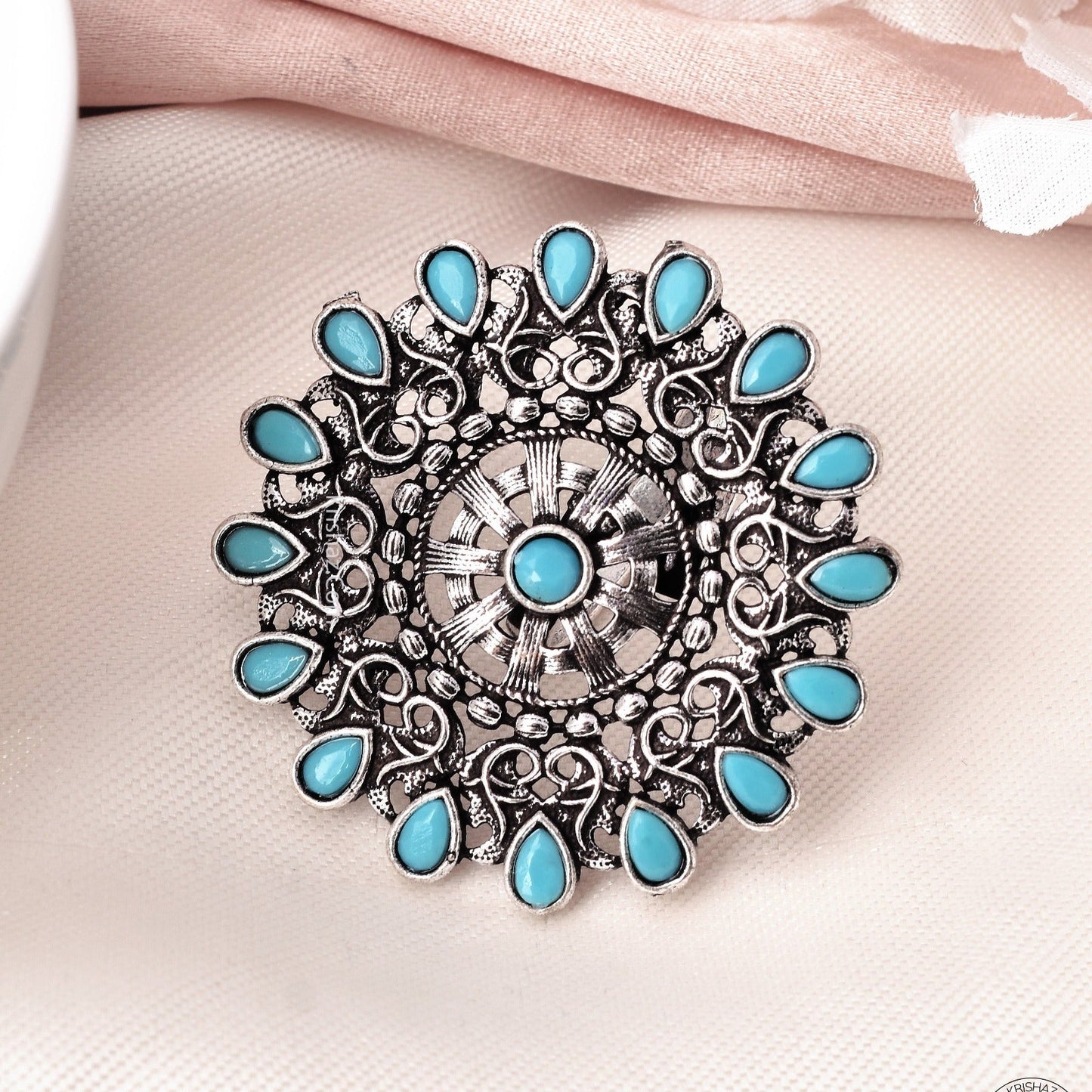 Alvira Finger Ring