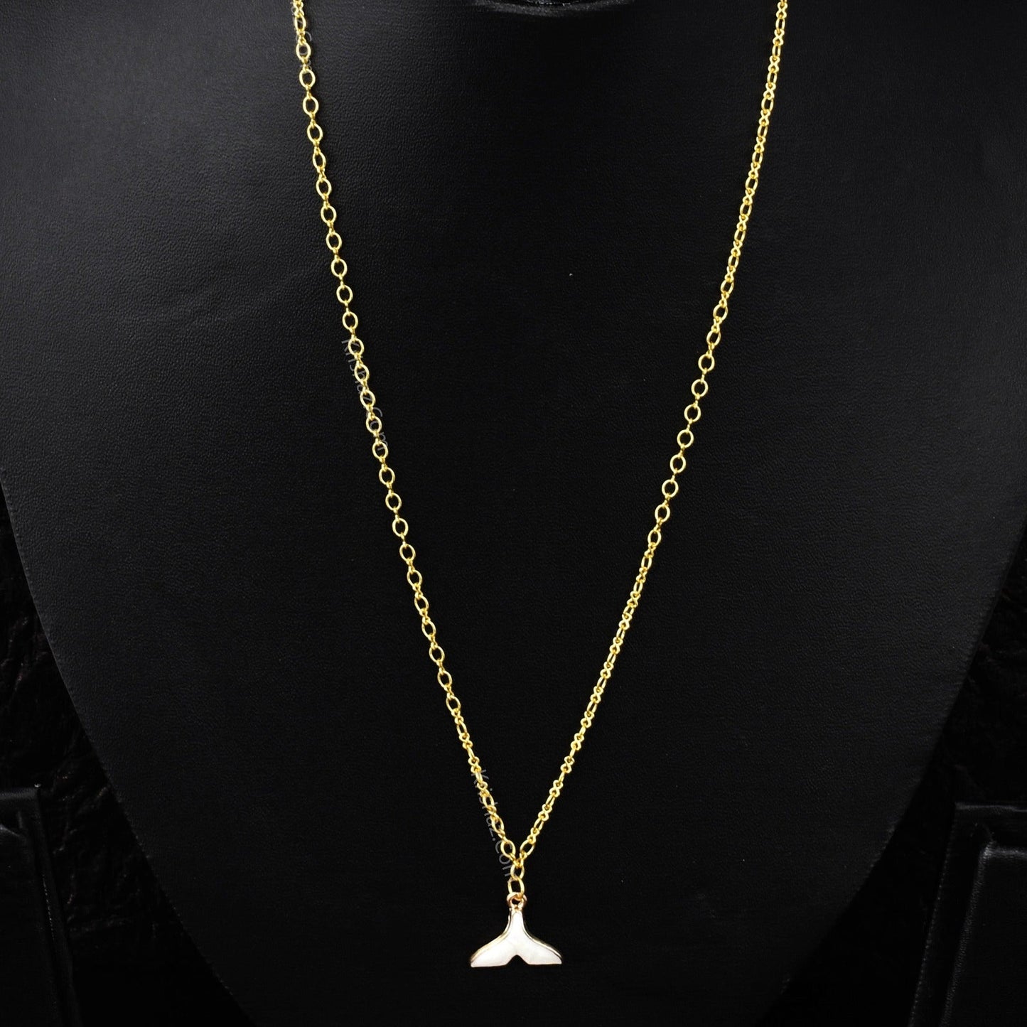 Gold Figure 8 Chain with Fish Tale charms