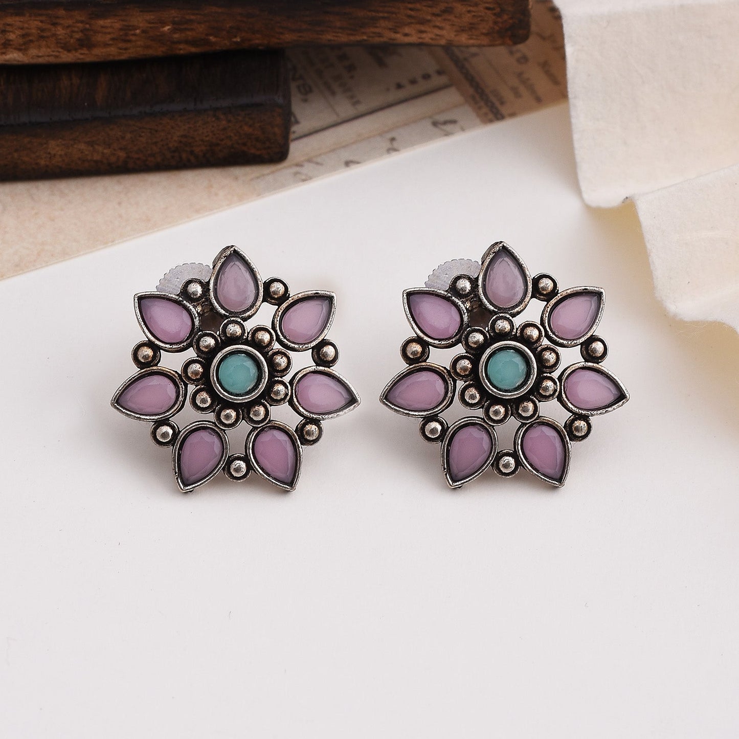 Avneet Floral Stud Earrings