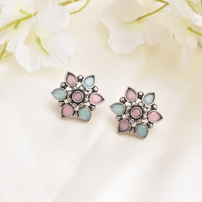 Stella Stud Earrings