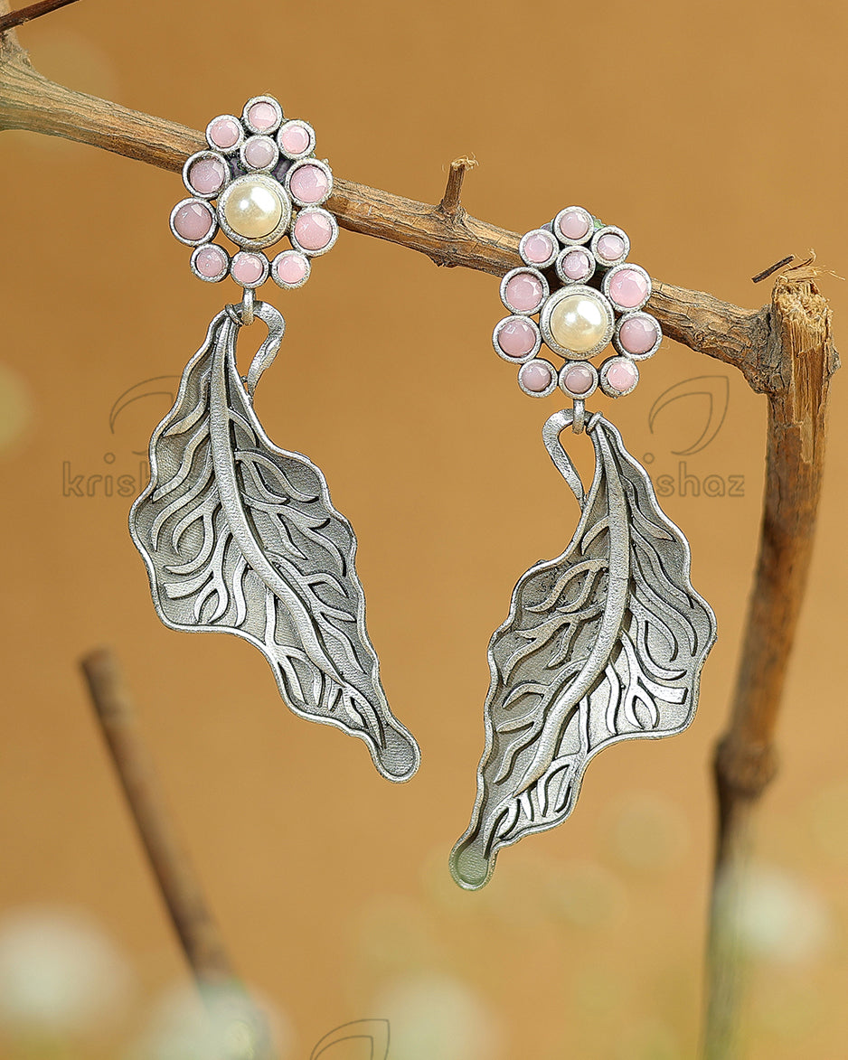 Lisa Leaf Dangler Earrings