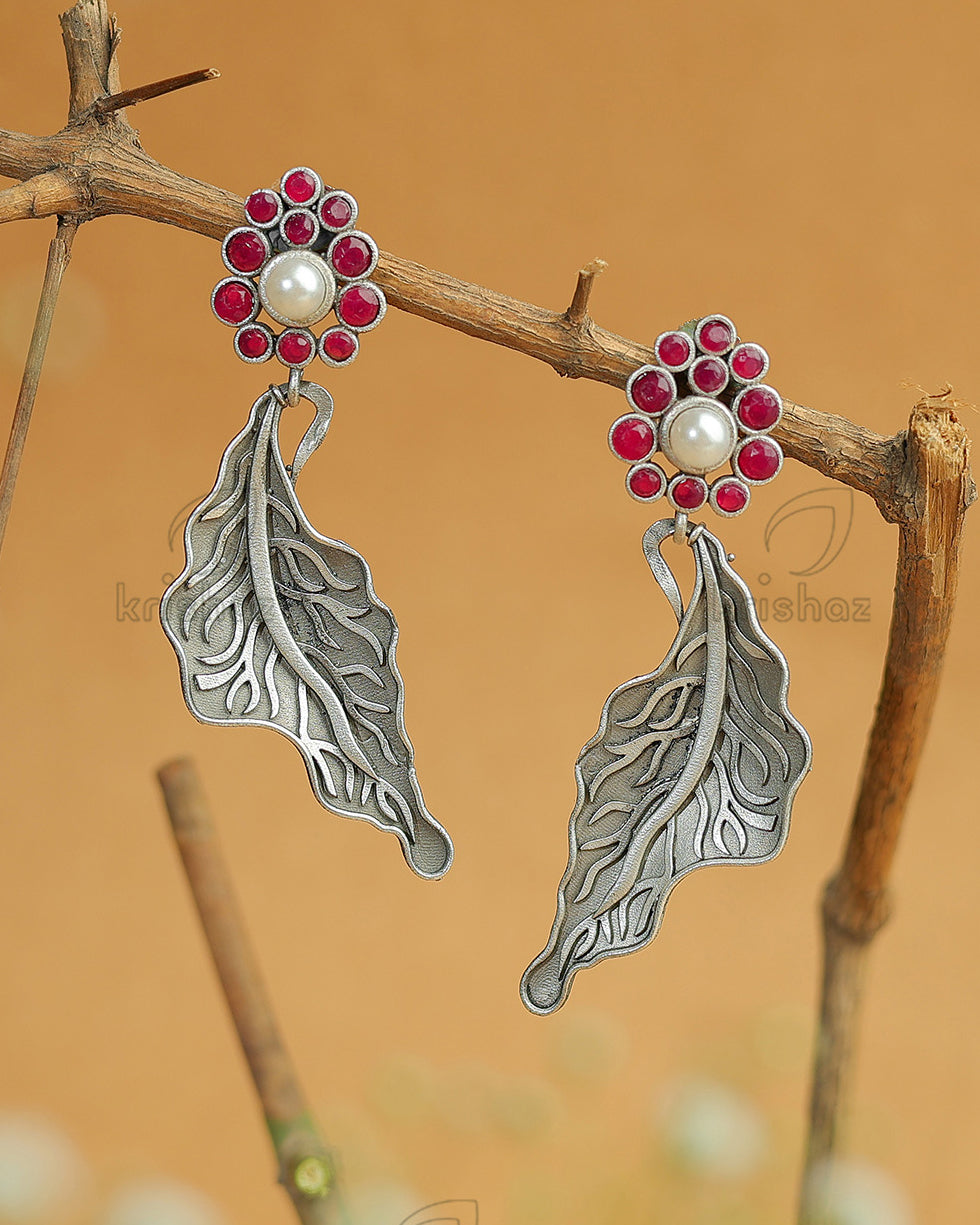 Lisa Leaf Dangler Earrings