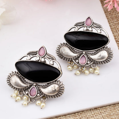 Varsha Stud Earrings