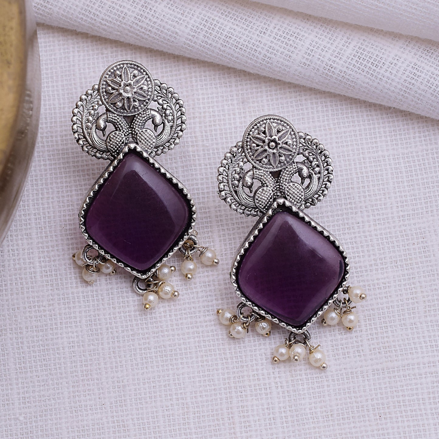 Ragini Stud Earrings - wxo