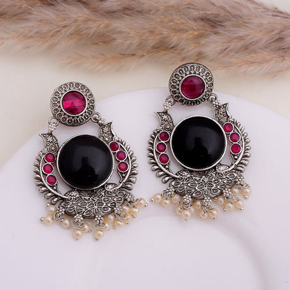 Kiyana Ethnic Dangler Earrings