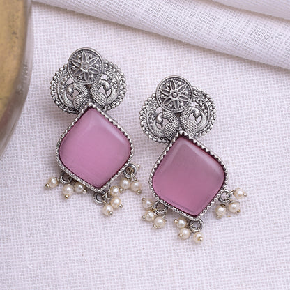 Ragini Stud Earrings - wxo